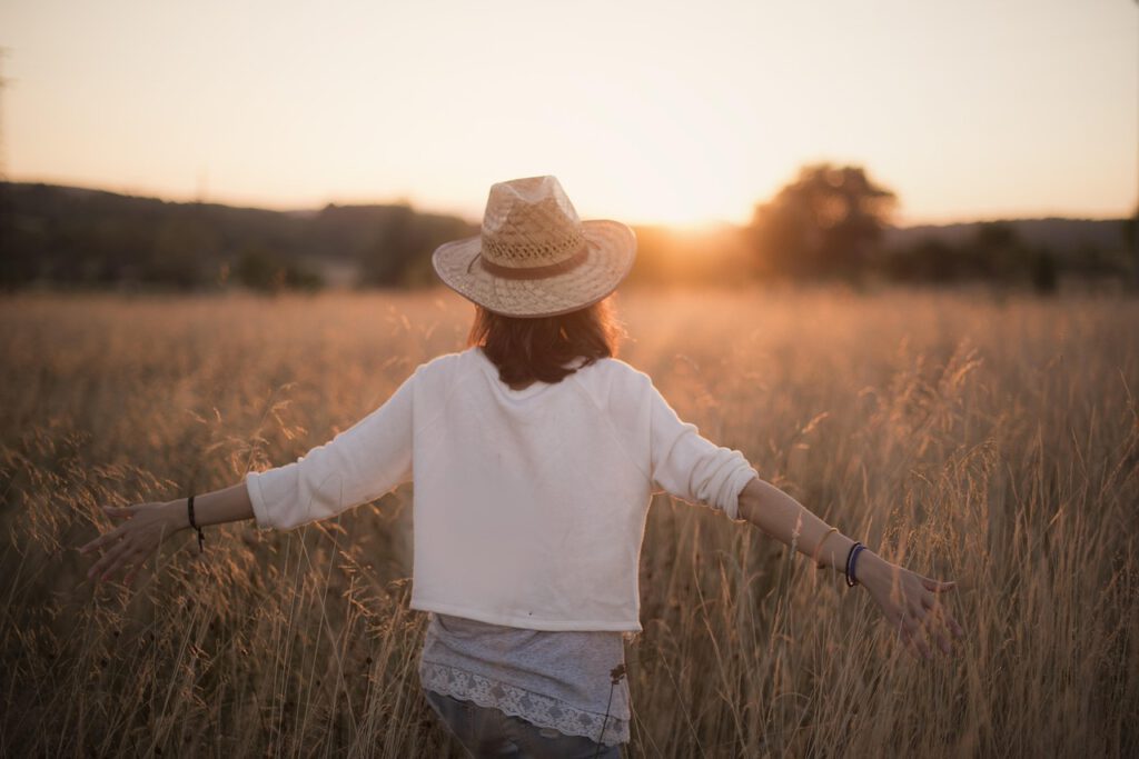 ACT leven naar je waarden, mindful zijn. Blog over ACT een van de werkvormen van VdE Coaching Zwijndrecht