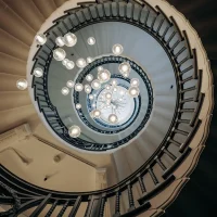 Hypnose & Regressie bij VdE Coaching in Zwijndrecht voor persoonlijke en professionele ontwikkeling